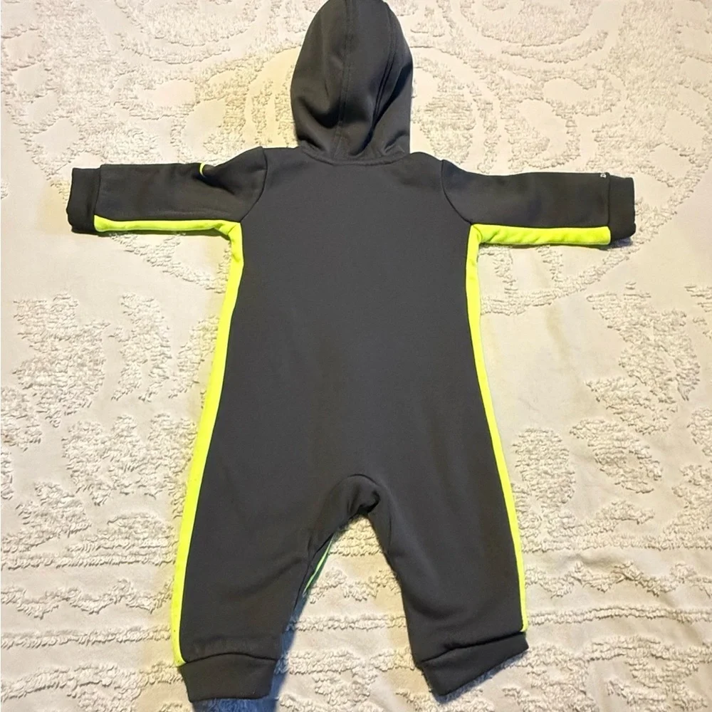 Nike Kids Footie in Gray and Neon Yellow